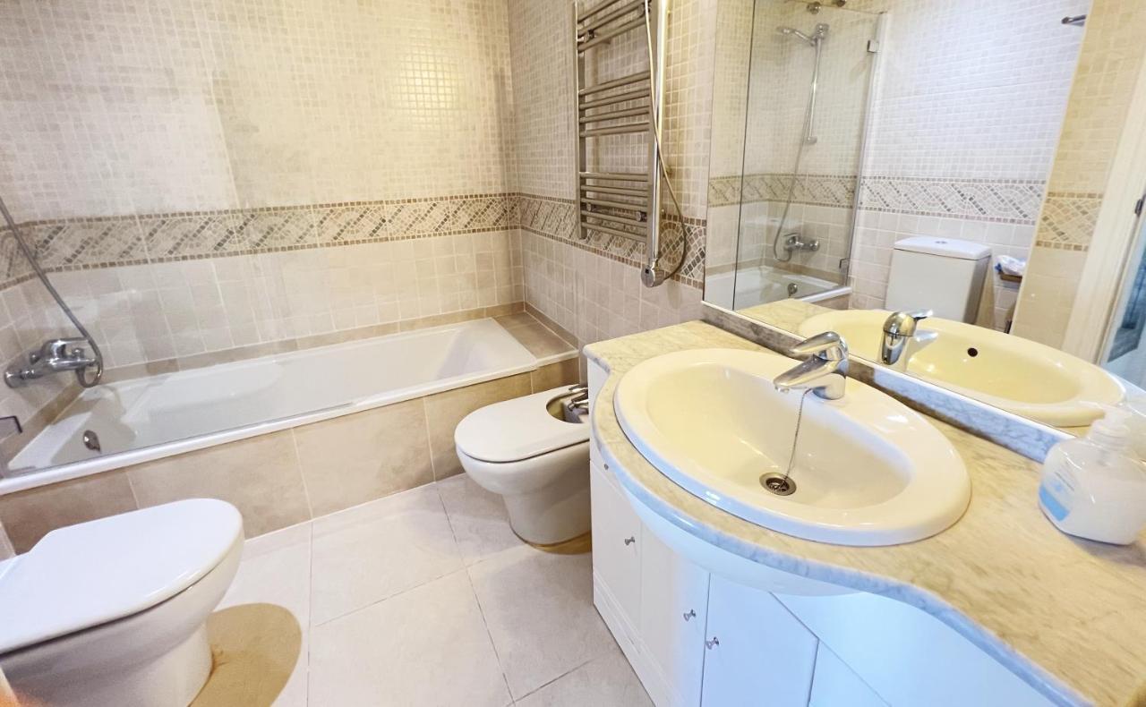 La Bovila Apartment With Exceptional Yard Platja d'Aro Luaran gambar